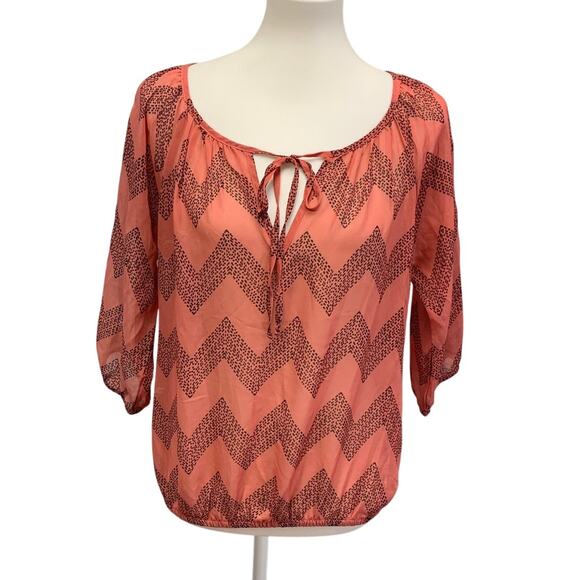 Maurices Womens Small Lightweight Front Tie Chevron Stripe Cold Shoulder Blouse - Picture 1 of 6